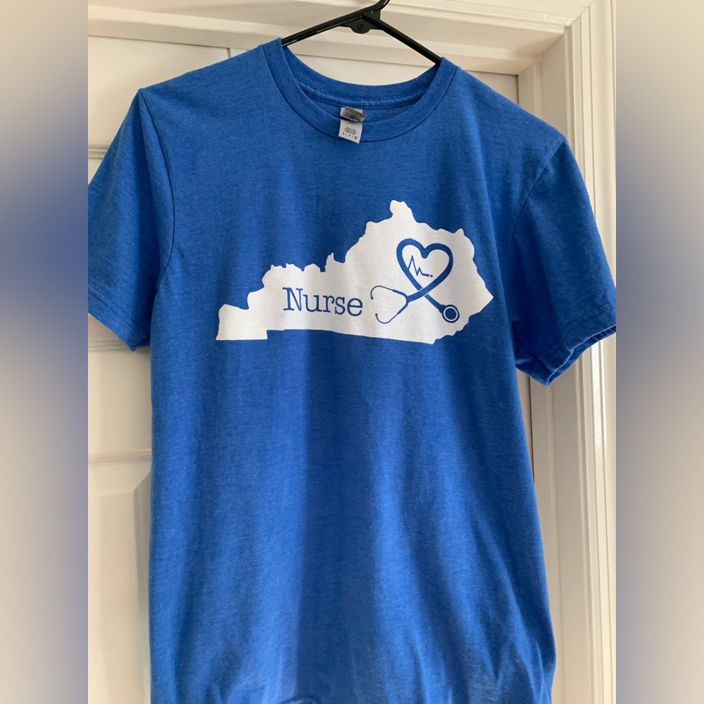 Royal Blue Kentucky Nurse t-shirt. Sz S.